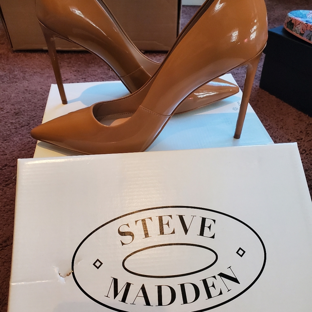 COPY - Steve Madden size 11